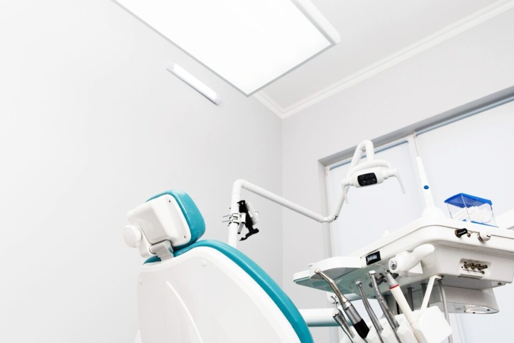 dental clinic reception and waiting room design